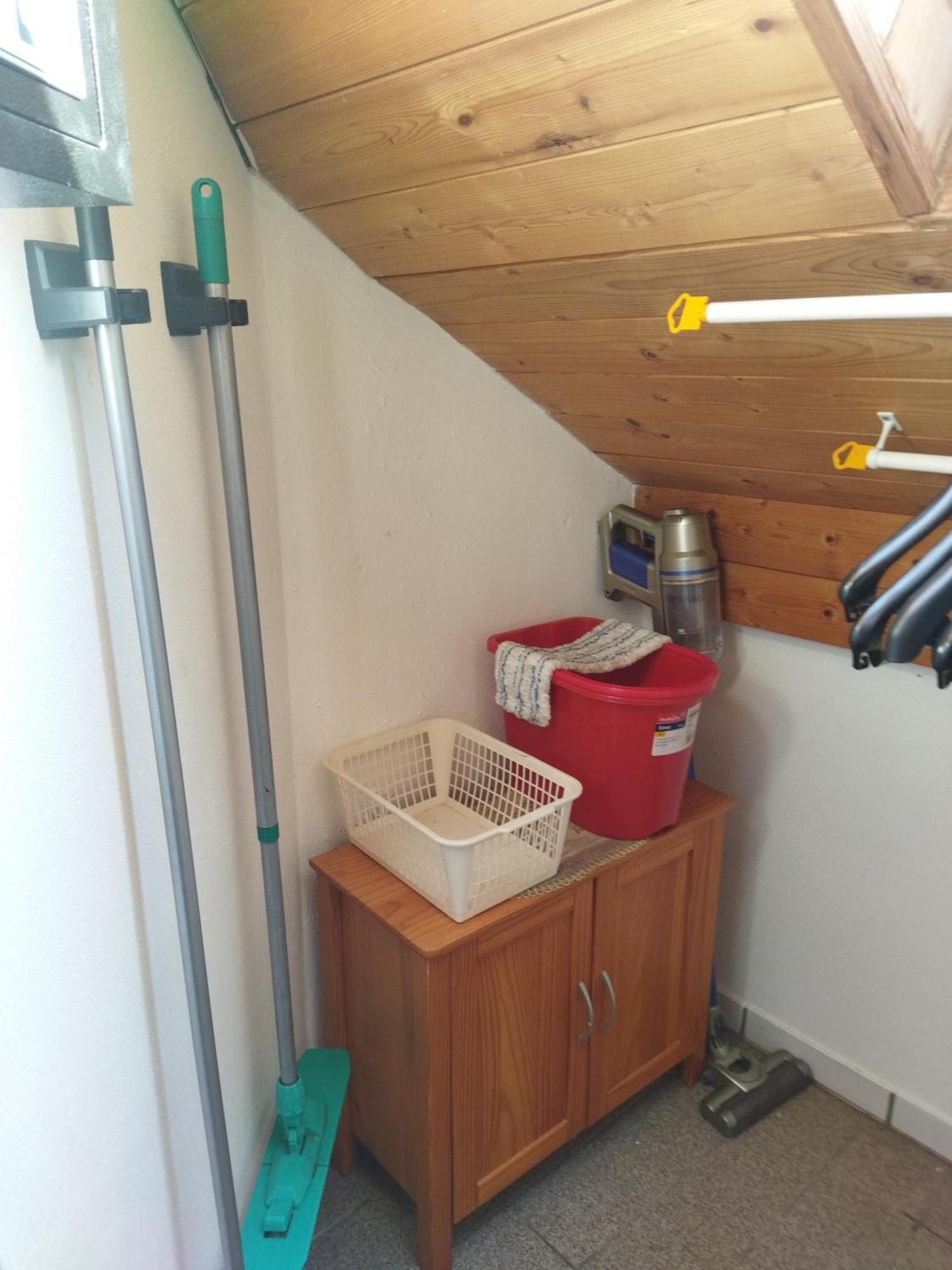 Aussergewoehnliche Atelierferienwohnung Mit Balkon An Der Donau Winzer Eksteriør billede